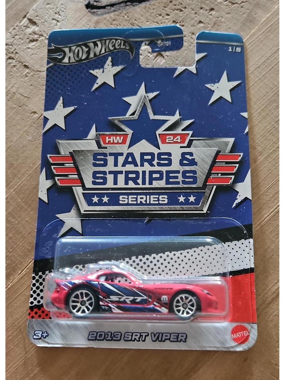Hot wheels stars and stripes series hw 24 series 1 of 5 2013 srt viper